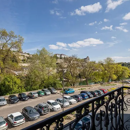 Apartman Superbe Dans Le Centre Historique