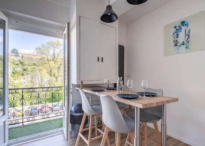 Apartment Superbe Dans Le Centre Historique *